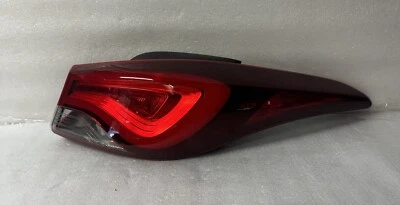 🌟BONITO🌟INBROKEN🌟2014-2016 HYUNDAI ELANTRA SEDÁN LUZ TRASERA DERECHA Foto 1 de 4