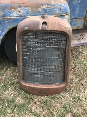1927(?) Studebaker Grill Shell - Image 1 of 4