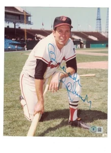 Brooks Robinson Baltimore Orioles Signed 8" x 10" Photo Beckett Certified - Picture 1 of 1