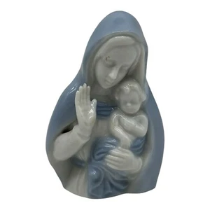 Vintage Madonna Mother Mary & Child Baby Jesus Porcelain Figurine Reginart Crown - Picture 1 of 11