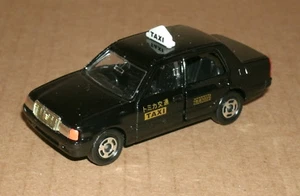 1/64 Scale Toyota Crown Comfort Taxi Cab (opening door) 3" Tomy Tomica 51 Black - Picture 1 of 7