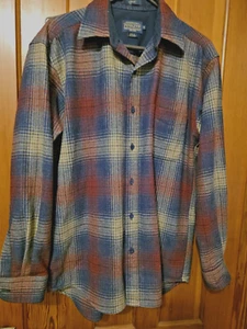 Vintage Mens "Pendleton Lodge" Warm Wool Subtle Plaid Button Up Shirt Sz Medium - Picture 1 of 5