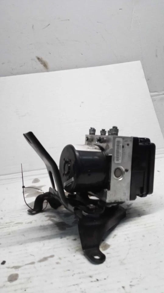 Conjunto modulador de piezas de freno antibloqueo compatible con 14-17 ODYSSEY 531801 Foto 1 de 4