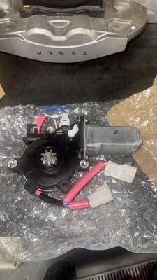 FOR SUBARU FORESTER STI JDM OSF WINDOW MOTOR 61188SA021 2 WIRE PINK - Image 1 of 4