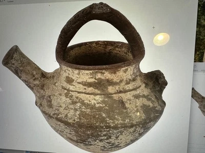 HERVIDOR DE CERÁMICA ANTIGUO NOROESTE de Turquía 1500 aC. H 7 1/4 pulg.  #308 Foto 1 de 4