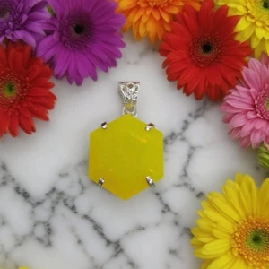 Yellow Color Welo Opal 925 Solid Silver Pendant Hexagon Loose Gemstone 79.60 Ct - Picture 1 of 5