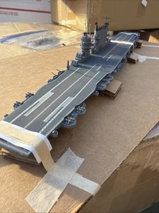 1/350 ? Scale Trumpeter USS LEXINGTON - Saratoga CARRIER - Modell - ? - Bild 1 von 17