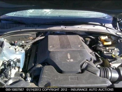 Cilindro maestro de freno usado se adapta a: Lincoln LS 2005 control de tracción con AdvanceTrac Foto 1 de 4