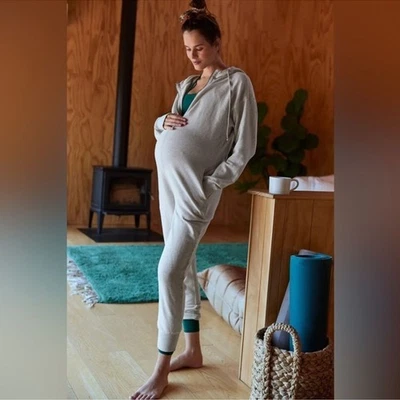 Mono de maternidad Free People Movement x HATCH gris medio ropa de salón Foto 1 de 4