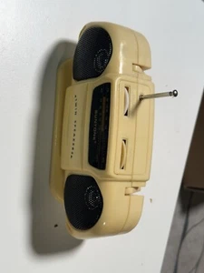 Suntone AM FM weiß Mini Ghettoblaster Radio 7,5" x 3,5" Modell RR2500 - Bild 1 von 5