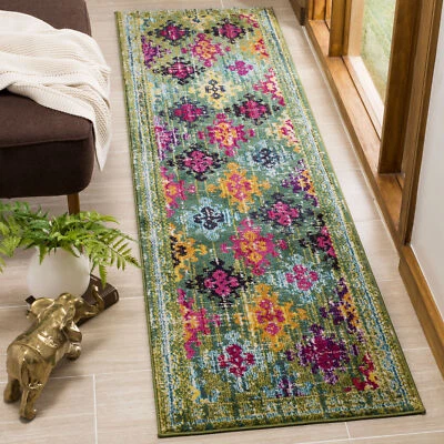 Safavieh Classic Texture Green / Multi Vintage Area Rug MNC244G - Image 1 of 3