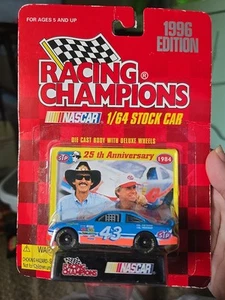 1996 Racing Champions 1:64 Scale Stock Car #43 PETTY 25th Anniversary & Card - Picture 1 of 2