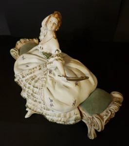 Vintage Vanity Jewelry Porcelain Trinket Box Lady On Green Sofa Boudoir Bisque - Picture 1 of 23