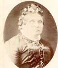 CDV Carte De Visite Victorian portrait of a lady great hair style fashion #38