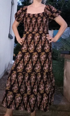 Damen sommerliche Kleider 2-er Set in Gr. 40-42 - Bild 1 von 4