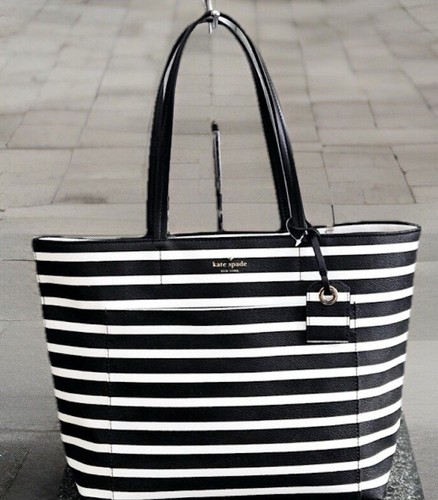BORSA A TRACOLLA KATE SPADE RILEY A RIGHE BIANCHE E NERE