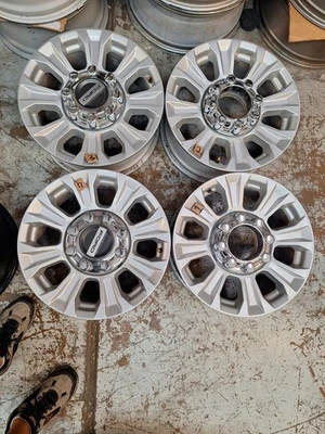 Ford F250 F350SD 2005-2026 18" Juego de 4 llantas de fábrica OEM envío gratuito Foto 1 de 4