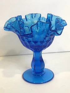 Plato pedestal con volantes con huella pulgar vintage Fenton Art Glass azul colonial - Imagen 1 de 7