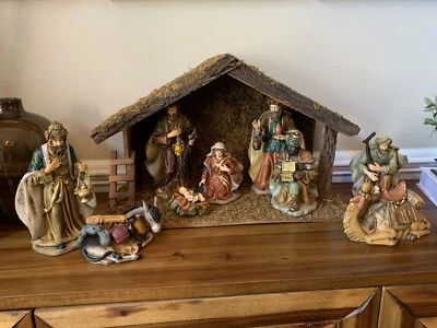 Diez (10) piezas GRANDES Figuras Vintage Porcelana Belén Set Navidad *más Establo Foto 1 de 4