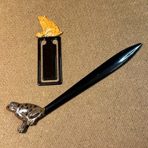 Two Piece Set. Frog Letter, Opener, And Bookmark Marlin Super Cute Gift - Picture 1 of 5
