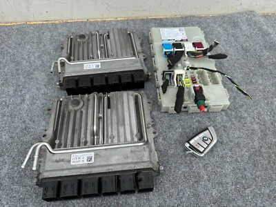 JUEGO DE LLAVES MOTOR ORDENADOR DME ECU N63 XDRIVE AWD BMW 750 G11 G12 (2016-2019) OEM Foto 1 de 4