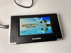 Sylvania SDVD8732 Monitor ONLY - Picture 1 of 5