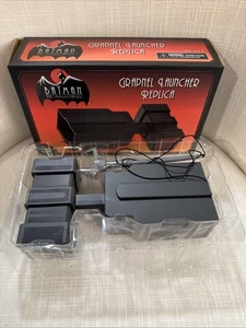NECA | Batman The Animated Series |Grapnel Launcher Prop Replica | BTAS Open Box - Picture 1 of 5