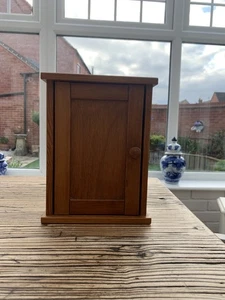 VINTAGE HANDMADE WOODEN KEY BOX - Picture 1 of 4