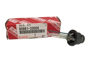 Genuine Toyota Bulb For Avensis Camry Celica Estima Harrier Land Cruiser Mark II - Picture 1 of 5