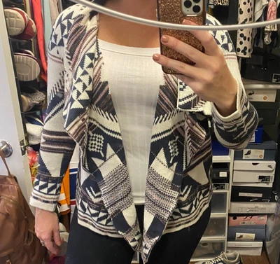 Cárdigan Charlotte Russe Suéter Envolvente - Azul/Tostado/Blanco Rosa - X-Pequeño Foto 1 de 4