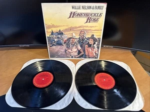 Willie Nelson & Family - Honeysuckle Rose 1980 Double Vinyl LP-VG B1 VG - Picture 1 of 3