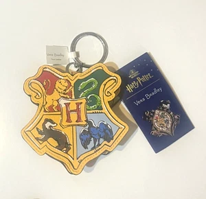 Vera Bradley Harry Potter Hogwarts Wappen Reißverschluss Taschenanhänger Schlüsselring 4" Clip-On Neu - Bild 1 von 1