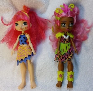 Cave Club Prehistoric FERNESSA and FLAIRE Dolls - Picture 1 of 2