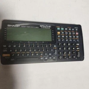 Sharp Pocket Computer PC G850V Funktionsrechner getestet 4xAA Batterien - Bild 1 von 8