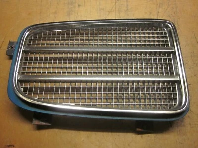 Pontiac Lemans 1972 parrilla derecha Foto 1 de 4