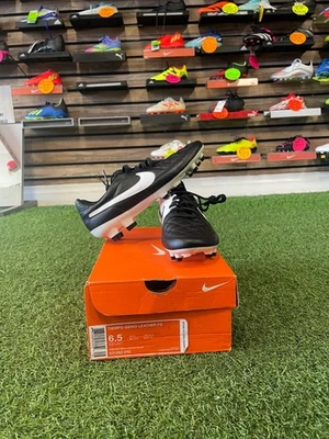 Футбольные бутсы Nike Tiempo Genio кожа FG размер США 6,5 - черные/белые - Изображение 1 из 4