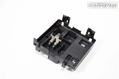 2020-2022 FORD ESCAPE 1.5L ENGINE BAY FUSE RELAY JUNCTION BOX BLOCK OEM - Image 1 of 4