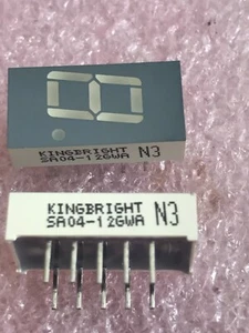 LED colore verde SA04-12GWA 10 pin dip di Kingbright 2 pezzi £ 3,95 HU1664 - Foto 1 di 1
