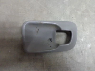 Manija de puerta corredera trasera del conductor 01 02 03 Ford Windstar Van blanco  Foto 1 de 2