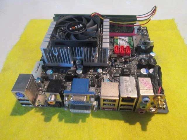 Zotac Geforce 9/DX10 Mini Board w/ CPU & 4GB RAM HDMI Wifi DUI VGALAN USB - Image 1 of 1