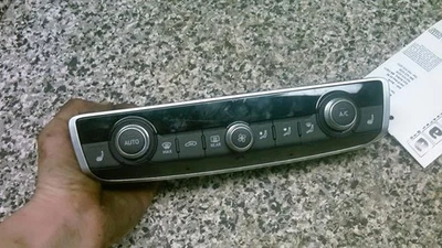 Control de temperatura/calentador/aire acondicionado 2015 A3 Audi Sku#2659838 Foto 1 de 4