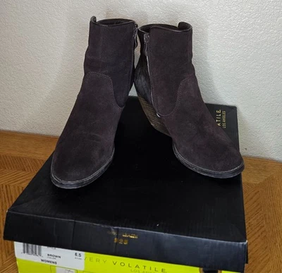 Very Volatile Brown Ankle Booties with Zippers size 6.5 - Image 1 of 4