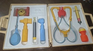 Vintage 1977 Fisher-Price 936 Medical Doctor Kit with Case Complete & Clean - Picture 1 of 8