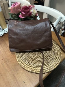 Brown Leather Shoulder Cross Body Bag ( Unbranded ) - Picture 1 of 7