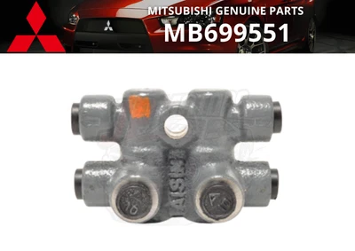 MITSUBISHI Genuine Valve Brake Fluid - Image 1 of 4