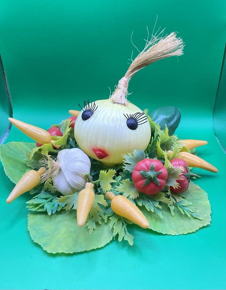 Arte de Pared VEGETAL Pestañas+Labios Antropomórficas KITSCHY Plástico De Colección Foto 1 de 4