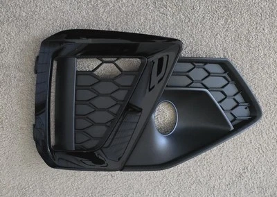 AUDI A4 S4 B9 S-Line Facelift Gitter Blende Rechts ACC 8W0807682AM Original Neu - Bild 1 von 4