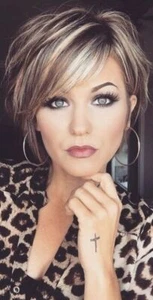 Highlight Brown Blonde Short Pixie Cut Wigs Synthetic Hair For White Women USA - Picture 1 of 2