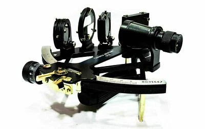 Sextante náutico de latón negro Tamaya funcionando - navegación vintage estilo antiguo  Foto 1 de 4