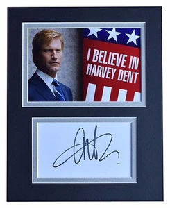 Aaron Eckhart Signed Autograph 10x8 photo display Batman Film AFTAL & COA - Picture 1 of 6